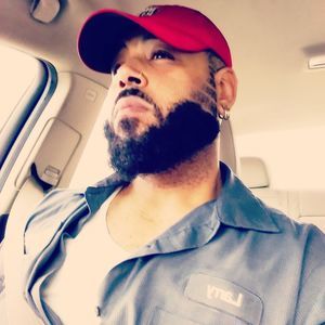 Meet your Posher, Larry